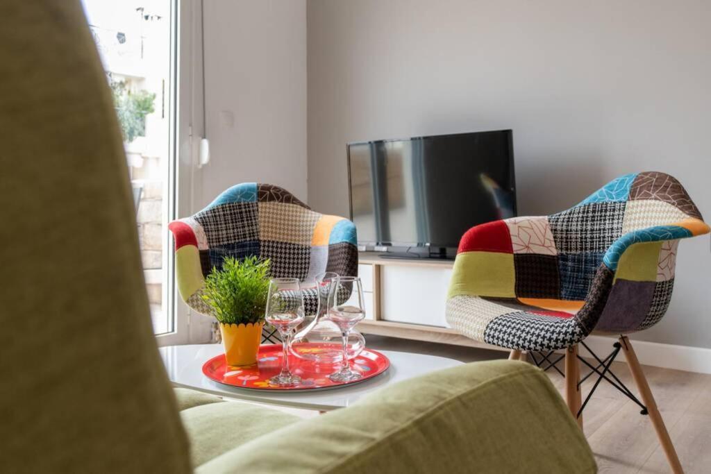 The Pop & Art Cozy Piraeus